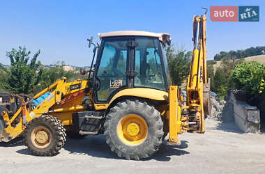 Экскаватор погрузчик JCB 3CX 2002 в Черновцах