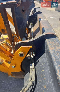 Екскаватор навантажувач JCB 3CX 2002 в 