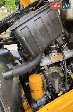 Екскаватор навантажувач JCB 3CX 2006 в 