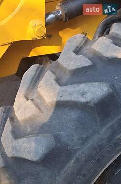 Екскаватор навантажувач JCB 3CX 2011 в 