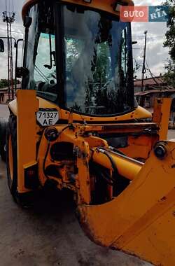 Экскаватор погрузчик JCB 3CX 2003 в 