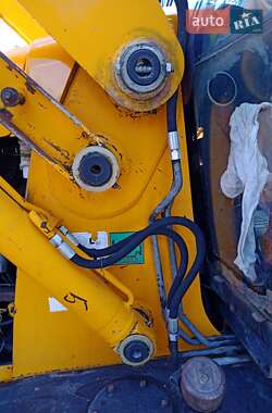Экскаватор погрузчик JCB 3CX 2003 в 