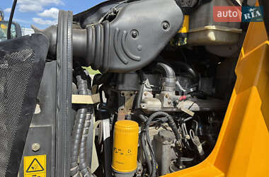 Екскаватор навантажувач JCB 3CX 2011 в 