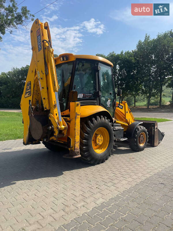 Экскаватор погрузчик JCB 3CX 2006 в Черновцах