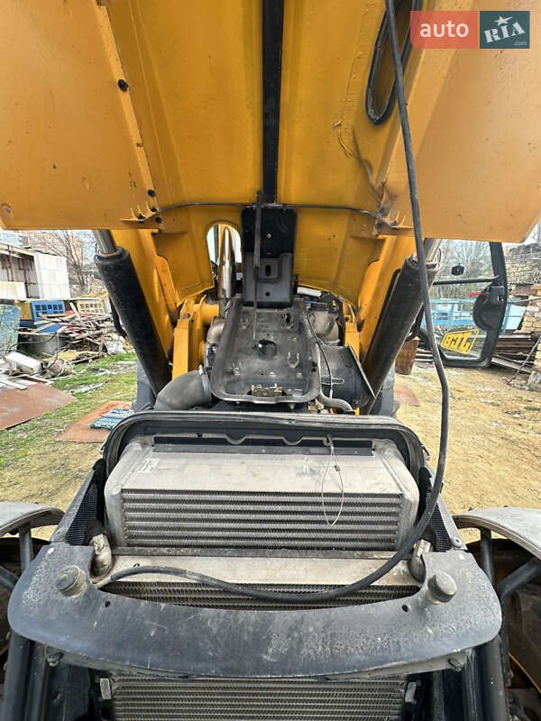 Экскаватор погрузчик JCB 3CX 2015 в Одессе