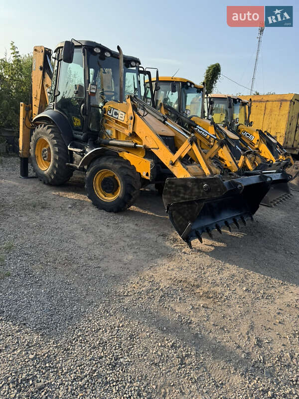 Экскаватор погрузчик JCB 3CX 2011 в 