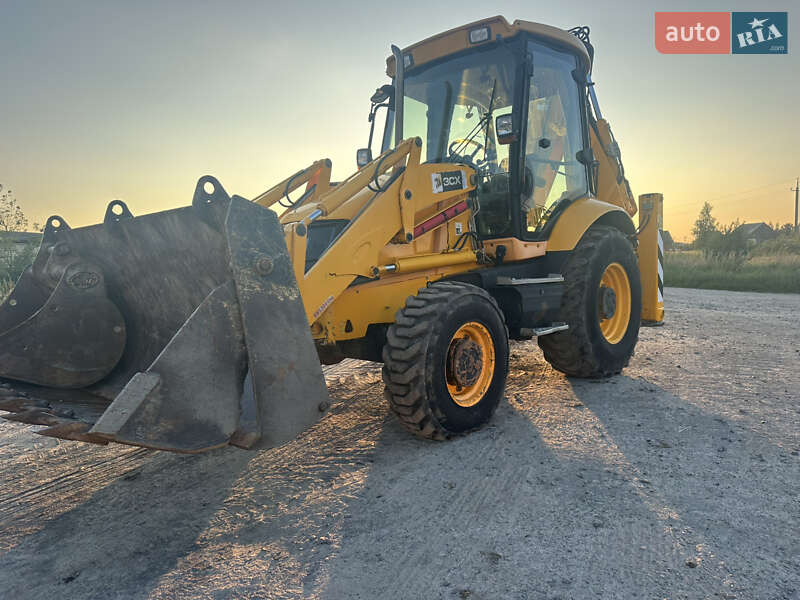 Екскаватор навантажувач JCB 3CX 2007 в Березному