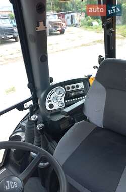 Экскаватор погрузчик JCB 3CX 2006 в 