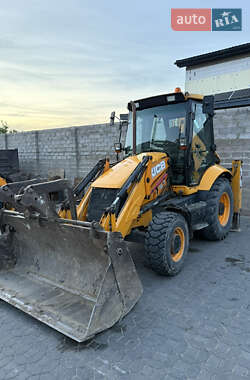 Екскаватор навантажувач JCB 3CX 2009 в 