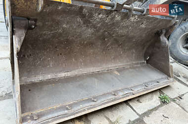 Экскаватор погрузчик JCB 3CX 2002 в 