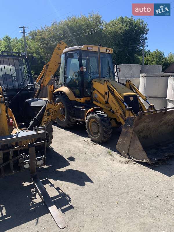 Екскаватор навантажувач JCB 3CX 2003 в Полтаві