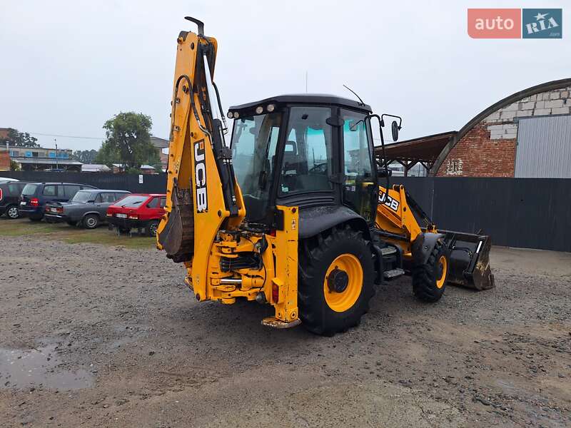 Екскаватор навантажувач JCB 3CX 2017 в Білій Церкві