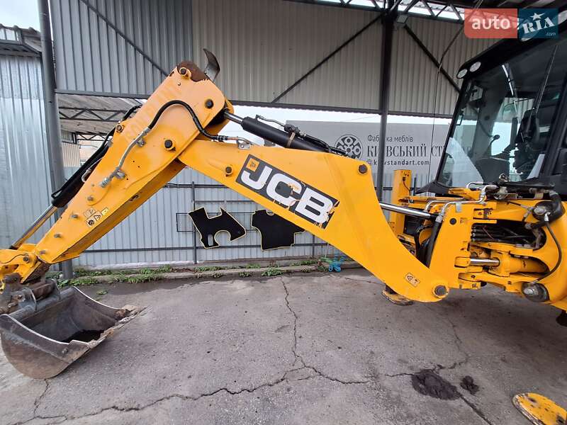 Екскаватор навантажувач JCB 3CX 2017 в Білій Церкві