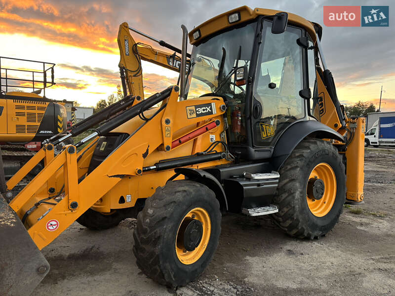 Экскаватор погрузчик JCB 3CX 2010 в Львове