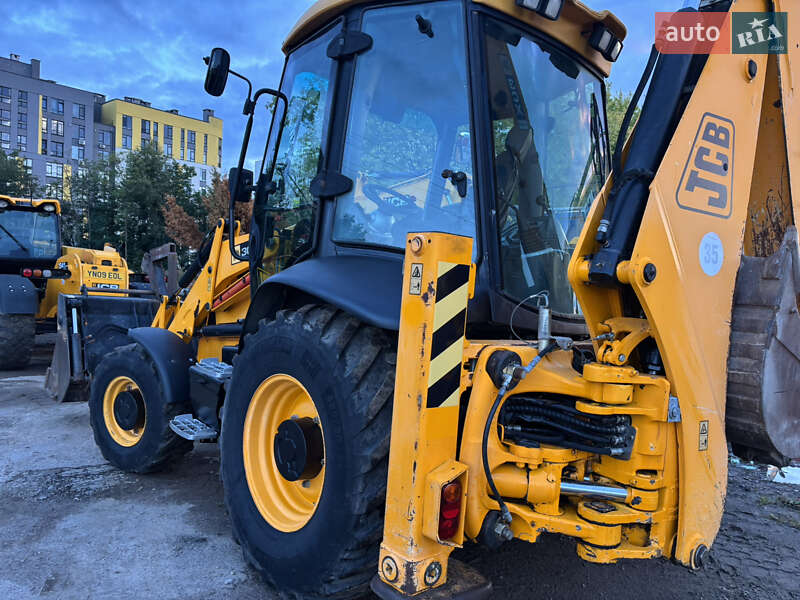 Экскаватор погрузчик JCB 3CX 2010 в Львове
