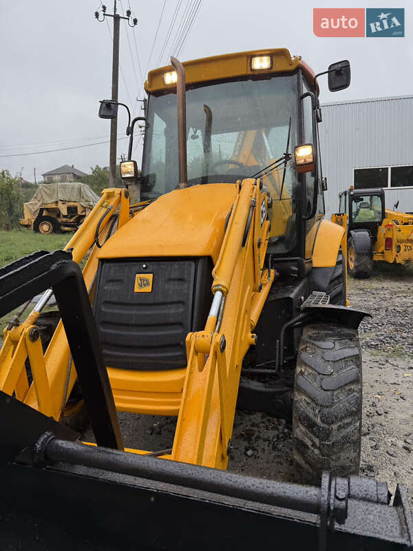 Екскаватор навантажувач JCB 3CX 2008 в Виноградові