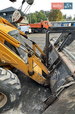 Колісний екскаватор JCB 3CX 2007 в 