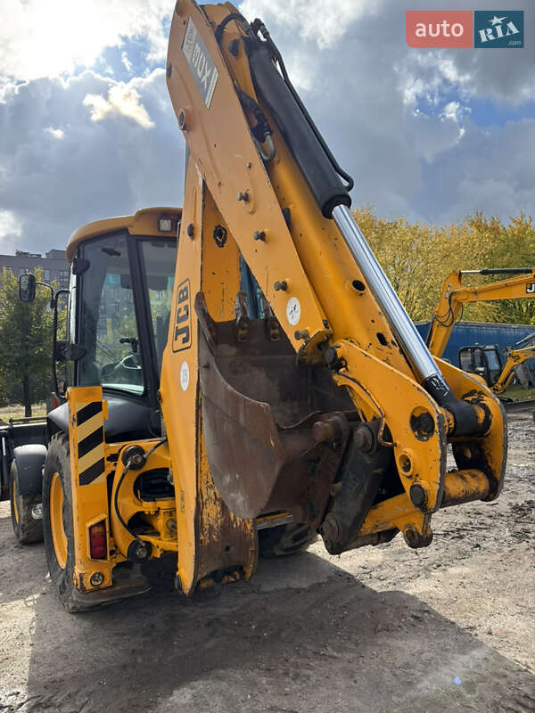 Екскаватор навантажувач JCB 3CX 2010 в Львові
