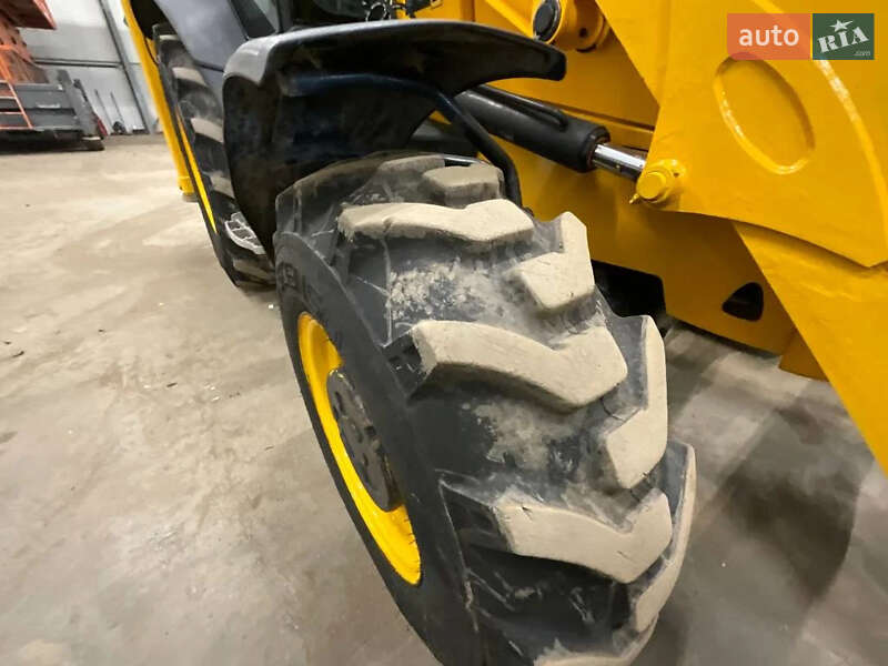 Екскаватор навантажувач JCB 3CX 2019 в Дубні