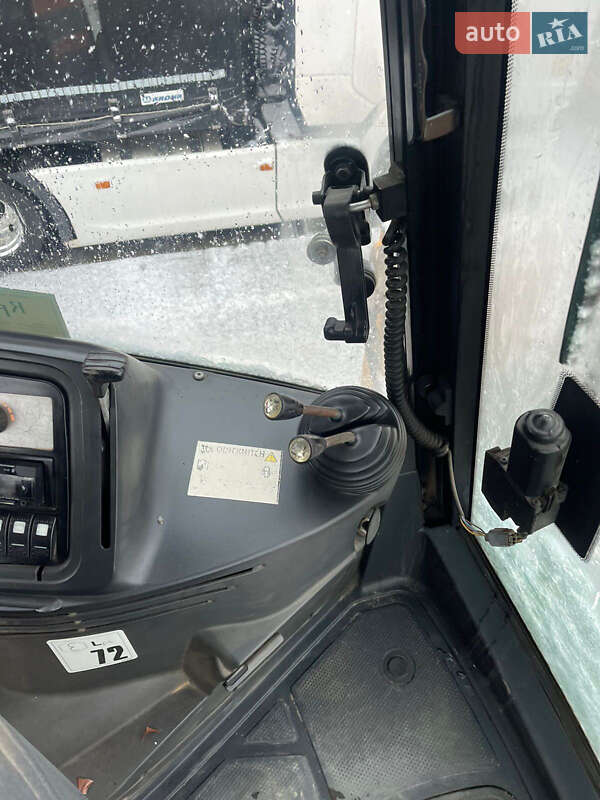 Экскаватор погрузчик JCB 3CX 2007 в Львове