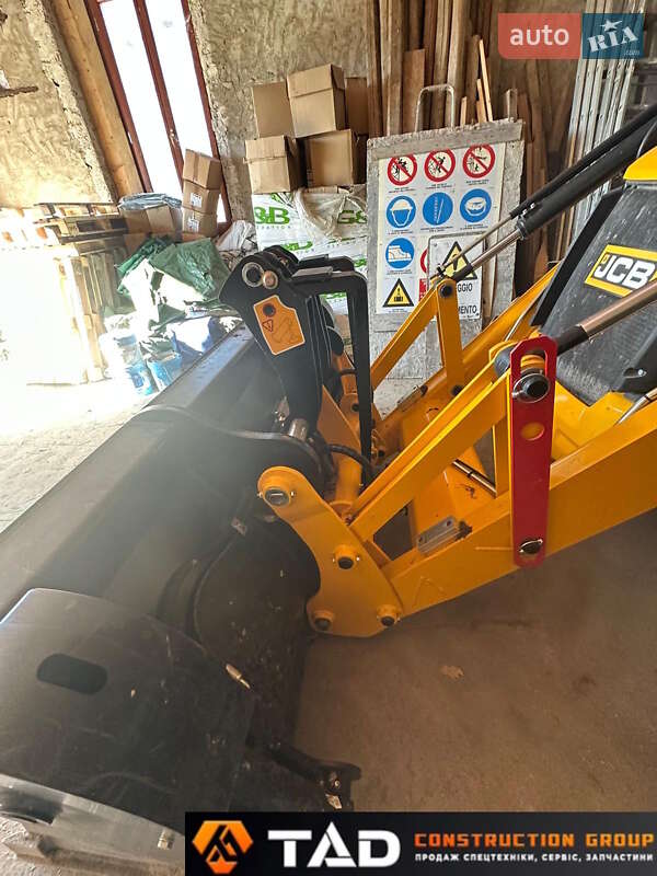 Экскаватор погрузчик JCB 3CX 2022 в Киеве