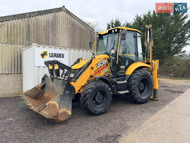 JCB 3CX 2021