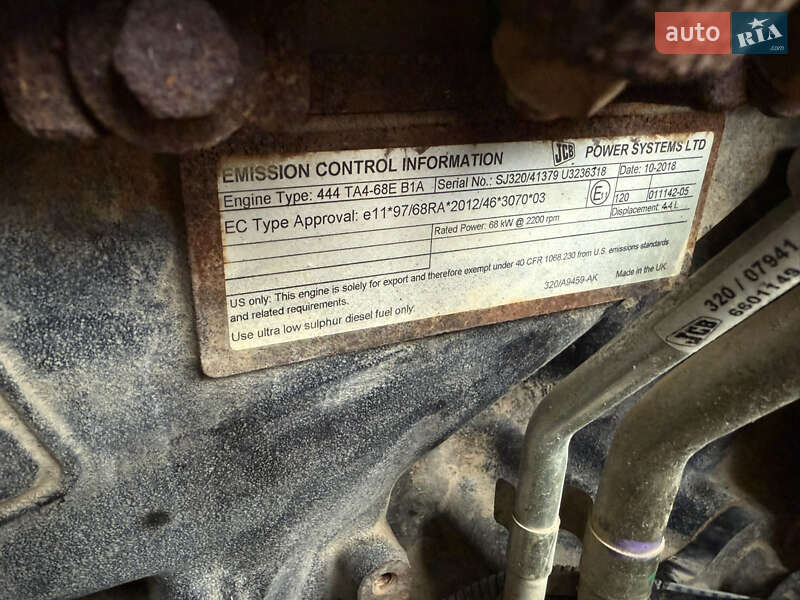 Колесный экскаватор JCB 3CX 2018 в Киеве