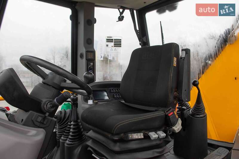 Экскаватор погрузчик JCB 3CX 2021 в Житомире