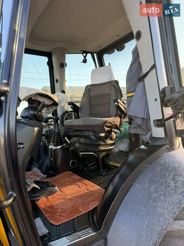 Екскаватор навантажувач JCB 3CX 2018 в Одесі фото 9 Екскаватор навантажувач JCB 3CX 2018 в Одесі