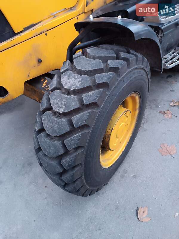 Экскаватор погрузчик JCB 3CX 2005 в Днепре