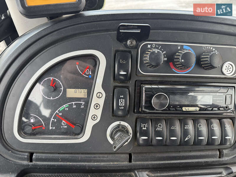 Экскаватор погрузчик JCB 3CX 2011 в Киеве