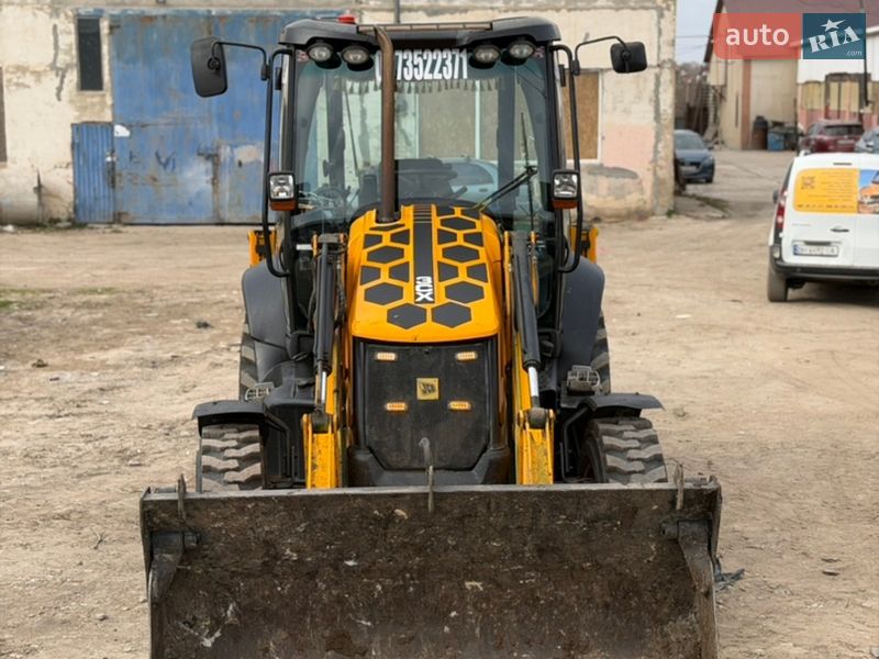 Экскаватор погрузчик JCB 3CX 2011 в Одессе
