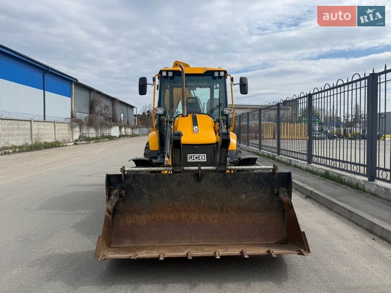 Екскаватор навантажувач JCB 3CX 2021 в Києві фото 7 Екскаватор навантажувач JCB 3CX 2021 в Києві