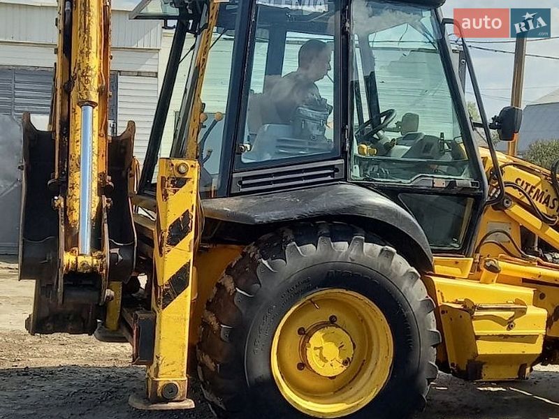 Экскаватор погрузчик JCB 3CX 2002 в Харькове