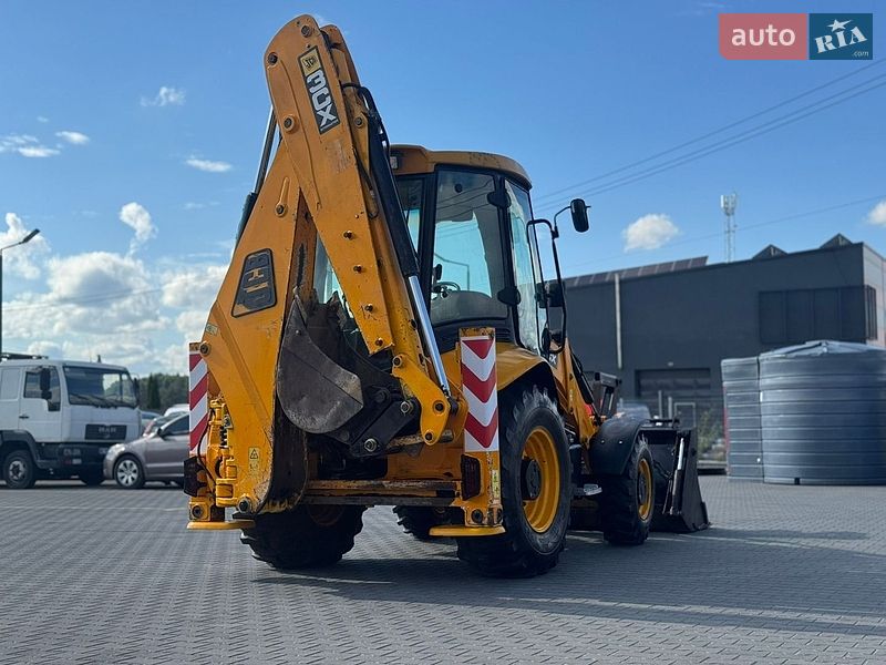 Экскаватор погрузчик JCB 3CX 2008 в Львове
