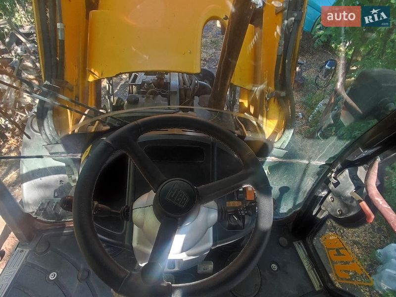 Екскаватор навантажувач JCB 3CX 2006 в Аджамці