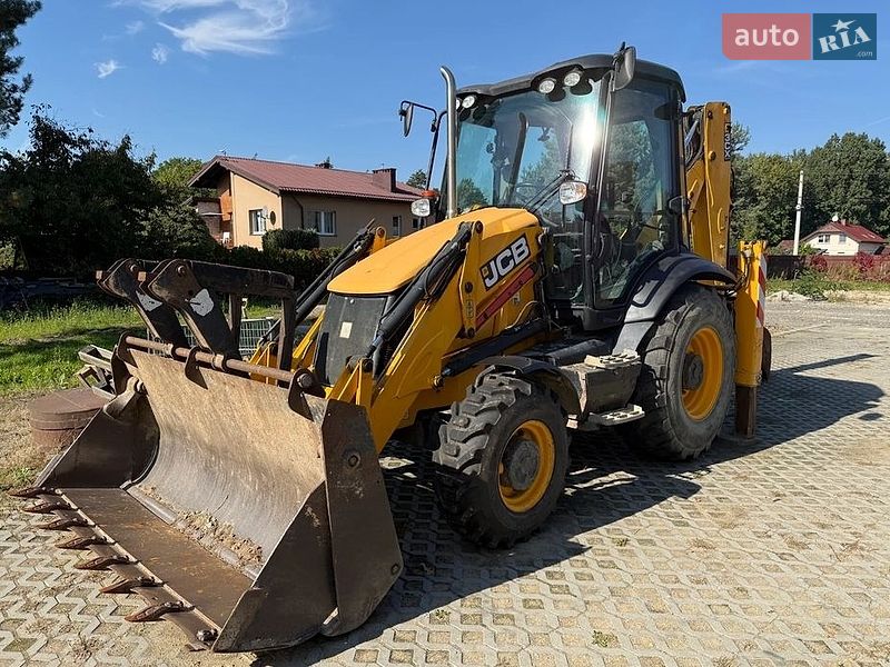 JCB 3CX 2013