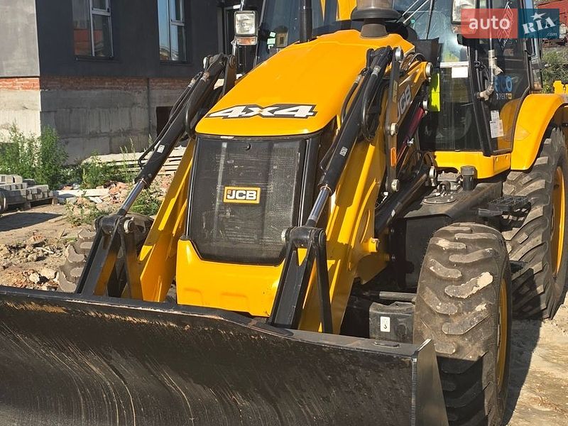 Экскаватор погрузчик JCB 3DX 2025 в Ивано-Франковске