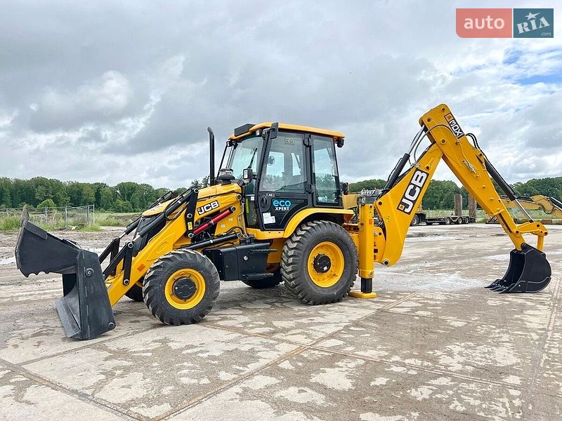Экскаватор погрузчик JCB 3DX 2026 в Киеве