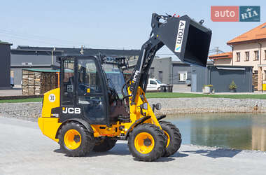Фронтальный погрузчик JCB 403 2021 в 
