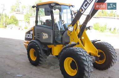 Фронтальный погрузчик JCB 406 2011 в Виннице