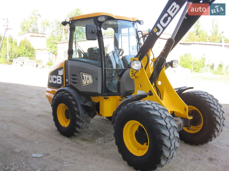 Фронтальні навантажувачі JCB 406 2011 в Вінниці фото 4 Фронтальні навантажувачі JCB 406 2011 в Вінниці