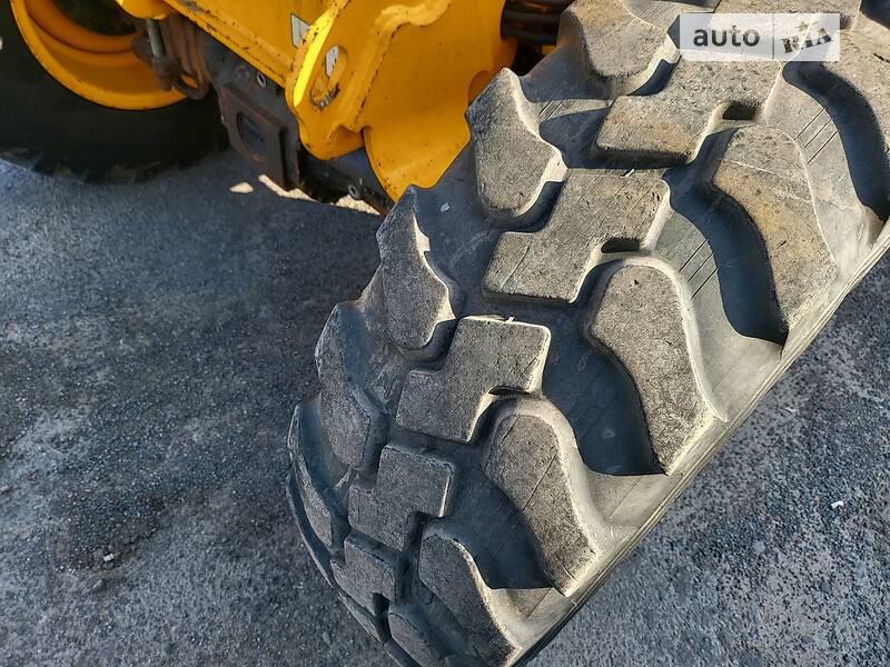 Фронтальный погрузчик JCB 409 2014 в Луцке фото 10 Фронтальный погрузчик JCB 409 2014 в Луцке