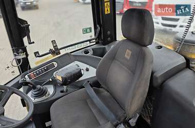 Фронтальный погрузчик JCB 426 2011 в Ровно