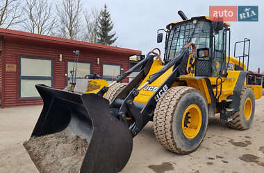 Фронтальный погрузчик JCB 427 НТ 2021 в 