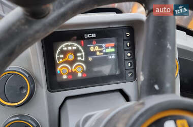 Фронтальный погрузчик JCB 427 2020 в 