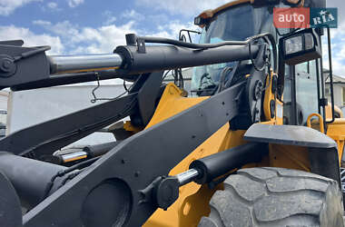 Фронтальный погрузчик JCB 436 2010 в 