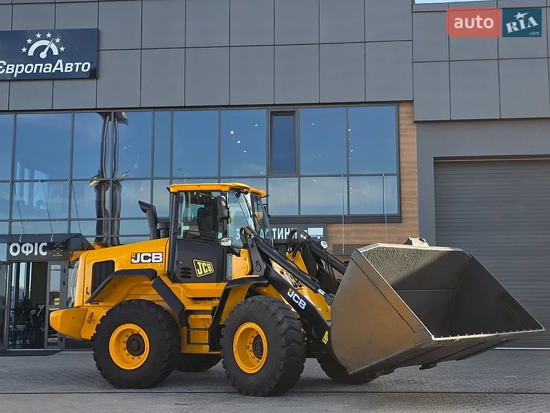 JCB 437 2015