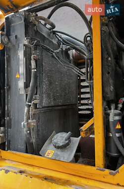 Фронтальный погрузчик JCB 456 2007 в 