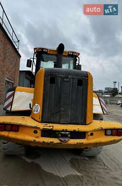 Фронтальный погрузчик JCB 456 2007 в 